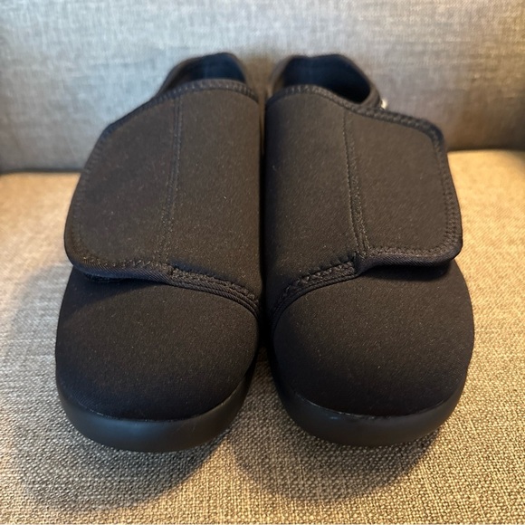 Propet Cush N Foot W0206 Women's Slipper & Casual Shoe For Diabetics Size 9 - Picture 2 of 8